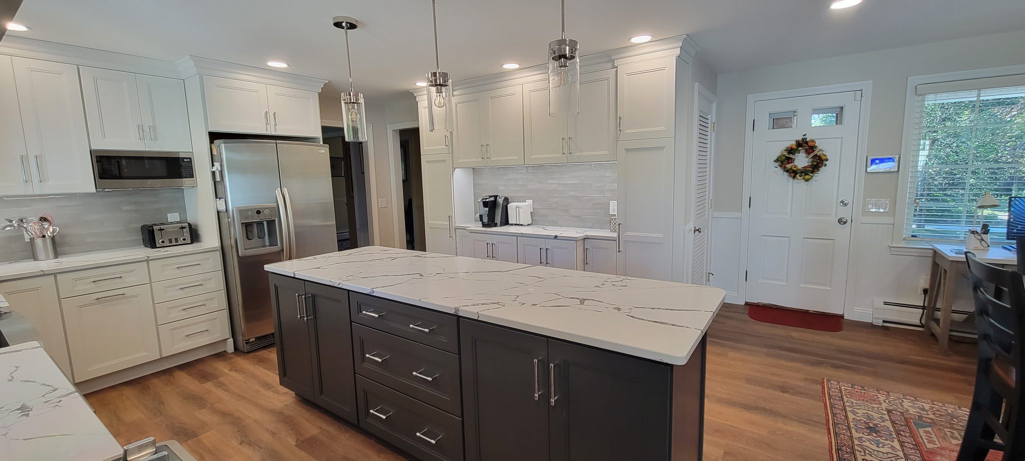 You are currently viewing Modular vs. Custom Kitchen Cabinets: Which Is the Better Choice?